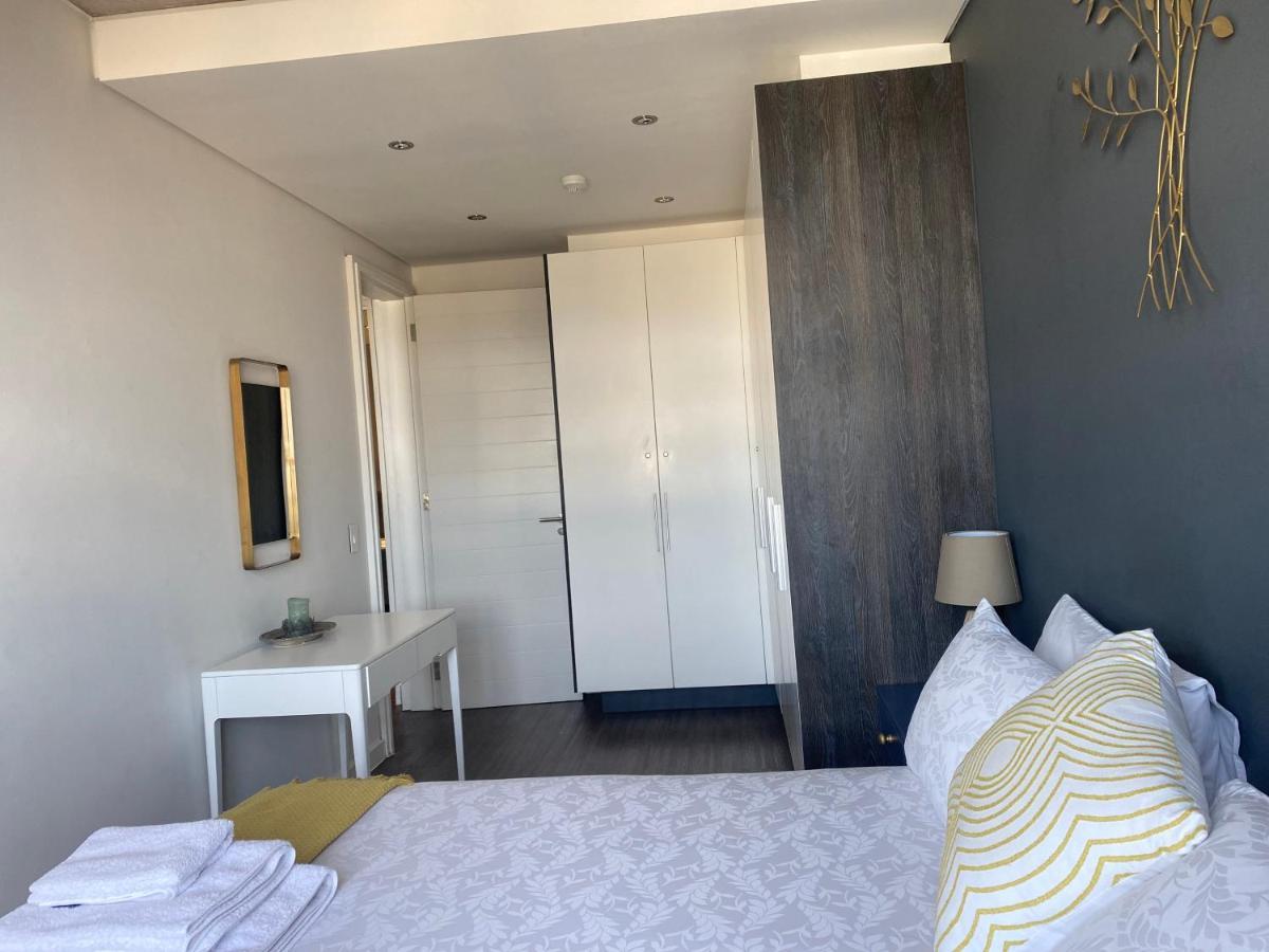 Six One Five At Matrix Leilighet Cape Town Eksteriør bilde